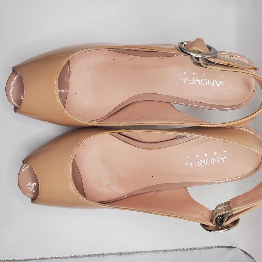 Nude Peep Toe Pumps